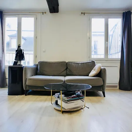 Au Coeur Du Marais 3ᵉ *