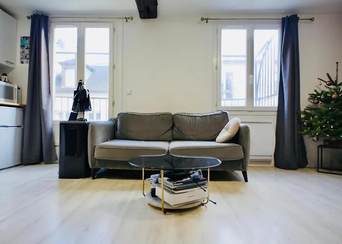 Au Coeur Du Marais 3ᵉ *